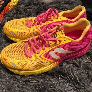 Newton Distance 7 running sneakers
